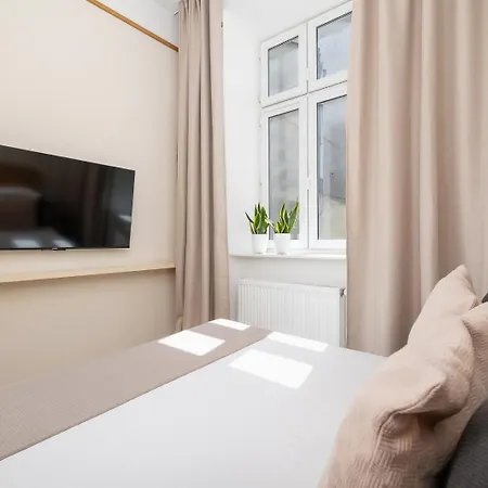 3-bedroom With Private Sauna - Sebastiana 31 شقة كراكوفيا