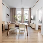 3-bedroom With Private Sauna - Sebastiana 31 * Krakau
