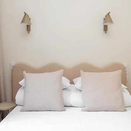 3-bedroom With Private Sauna - Sebastiana 31 Apartment *